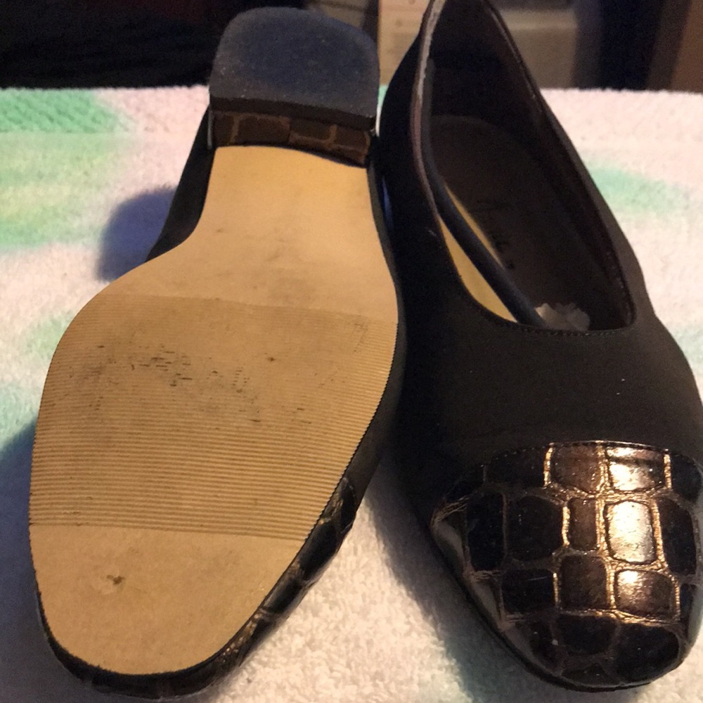 ANNIE slippers - Picture 2 of 3